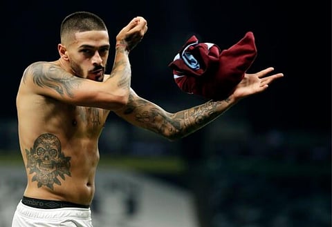 Trevor Sinclair slams 'stupid' Manuel Lanzini despite West Ham 2-0 win v Dinamo Zagreb