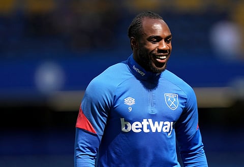 West Ham United forward Michail Antonio sparks Everton interest, could test Hammers with push to leave