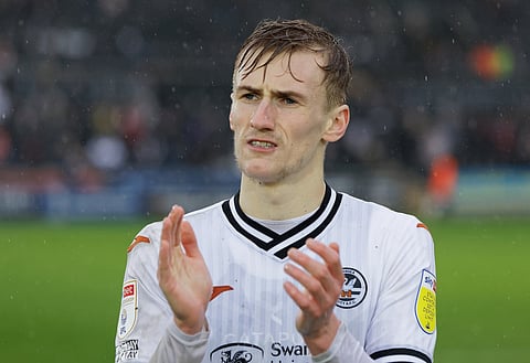 West Ham United make offer for Swansea midfielder Flynn Downes