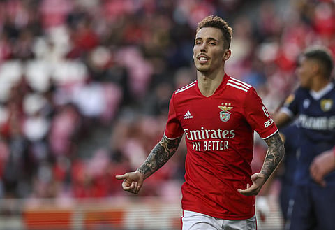 West Ham United want to sign Alex Grimaldo from Benfica and eyeing Memphis Depay - ExWHUemployee