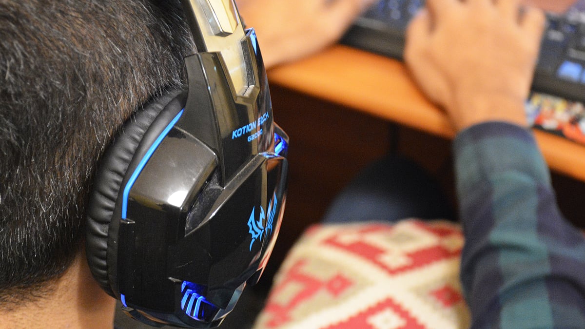 Xotiningizning fotosuratlarini tomosha qiling