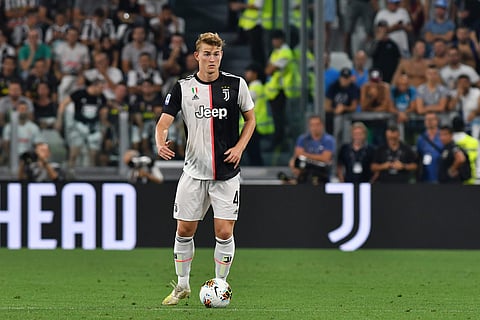 ماثيوس دي ليخت.. الصخرة الهولندية